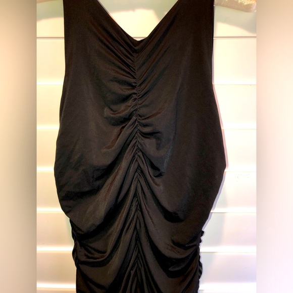 BLACK BODY CON RUCHED DRESS NEW SZ S, M 🔥 - Picture 8 of 11
